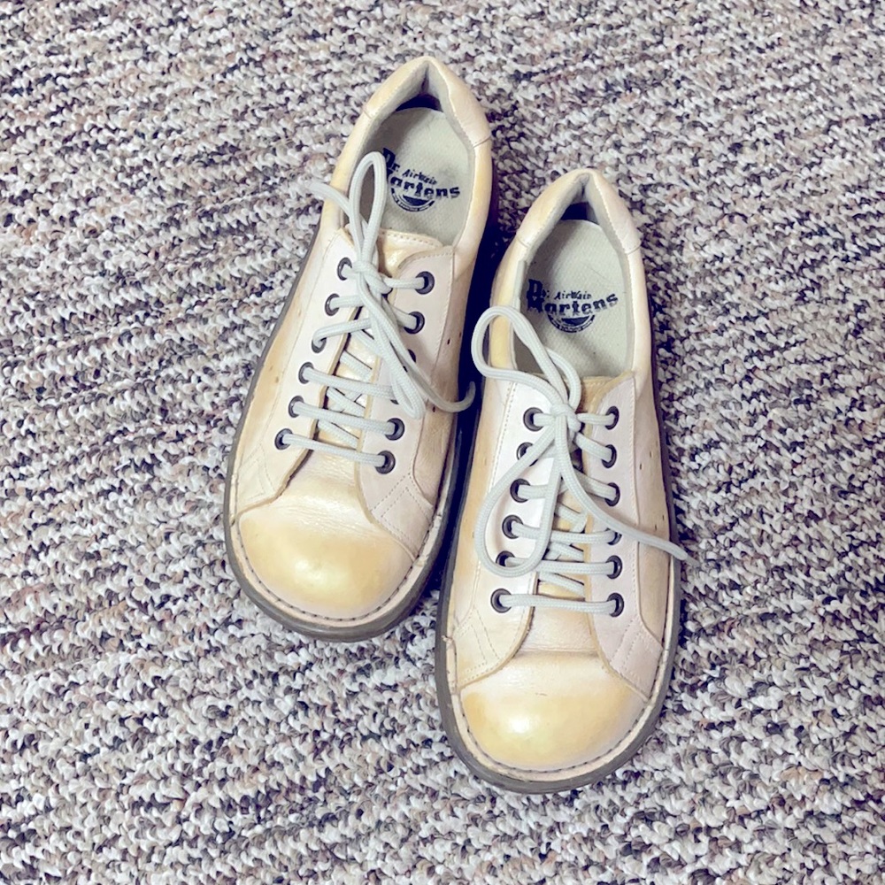 Dr. Martens Airwair Original Shoe